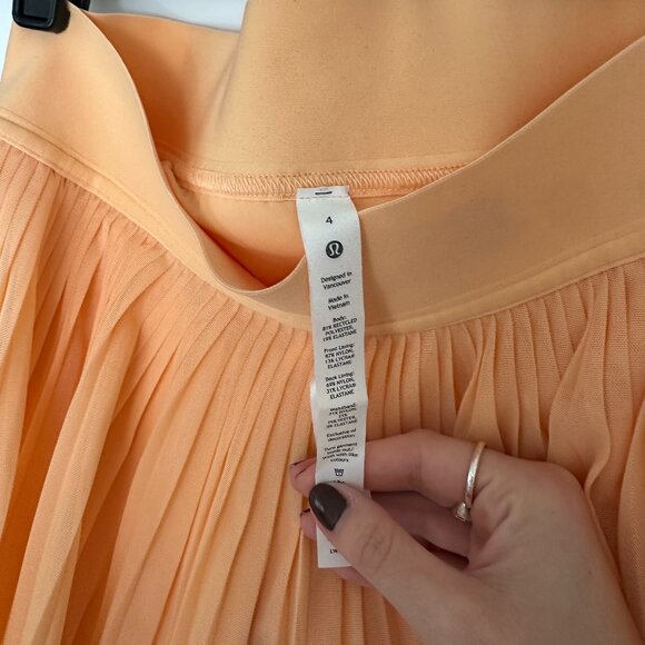 Lululemon Mesh Pleats Mid-Rise Mini Tennis Skirt, Summer Glow Size 4 - Picture 5 of 6